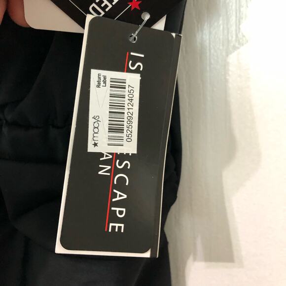 Island Escape Womens‎ Swim Tankini Top Sz 16W Black Knot Front Full Bust Support - Picture 7 of 9